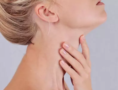 Как да проверите сами състоянието на щитовидната си жлеза?