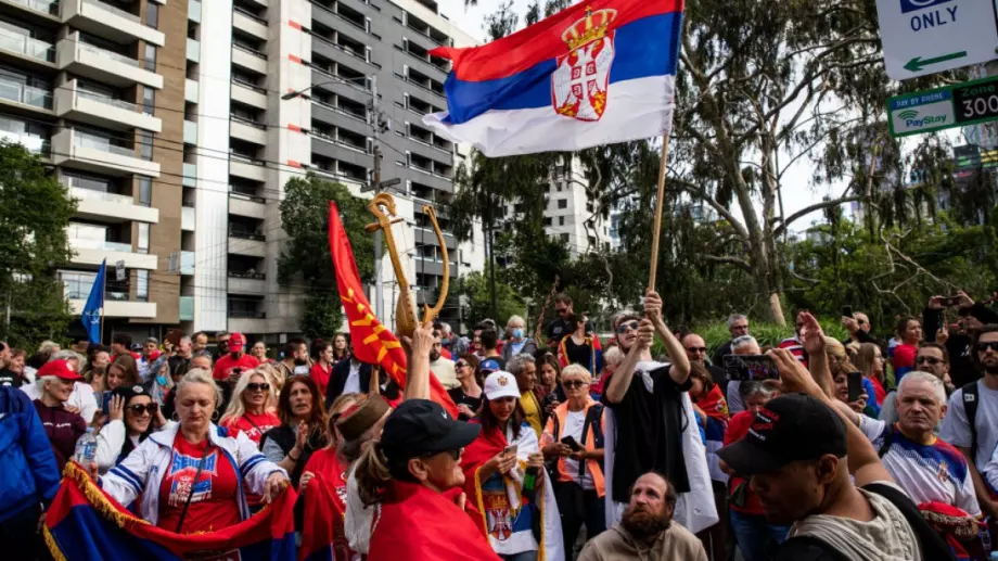 Съдът в Австралия: Джокович можеше да изкара антиваксърите на масови протести