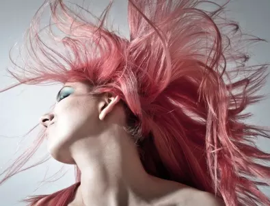 Розовото отново е на мода: Актуални нюанси на косата за предстоящия сезон пролет 2024 г.