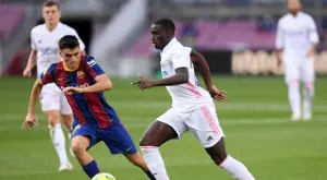 {{ otherArticle[0].article.title }}