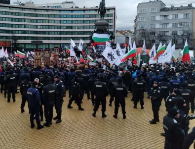 Рашков благодари на полицаите, охранявали протеста на 