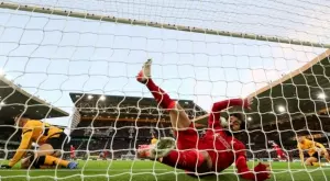 {{ otherArticle[0].article.title }}