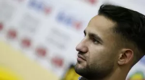 {{ otherArticle[0].article.title }}