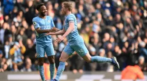 {{ otherArticle[0].article.title }}