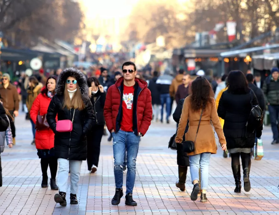 „Галъп": 44% от българите са песимисти, но 20% очакват по-добра 2023 г.
