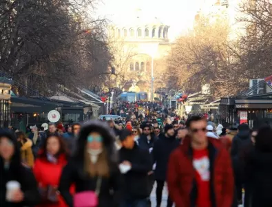 Каква е била 2023 г. за българите и какви са очакванията за 2024: Проучване
