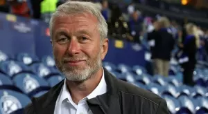 {{ otherArticle[0].article.title }}