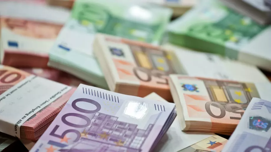 България е страната в ЕС с най-голям дял на държавния дълг, деноминиран в чужда валута