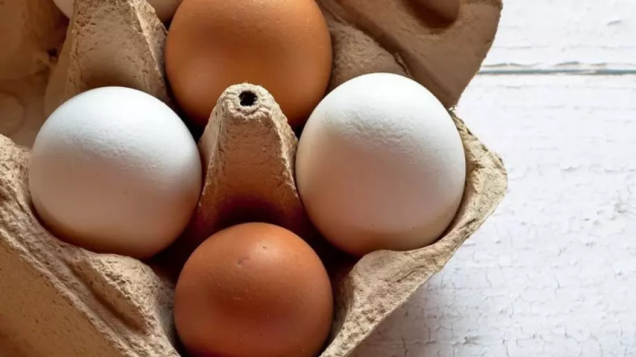 По колко яйца могат да ядат хората с висок холестерол?