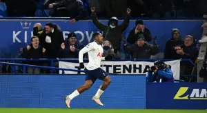 {{ otherArticle[0].article.title }}