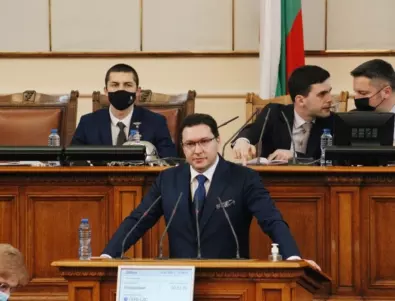 Даниел Митов от ГЕРБ: Срамота е българският парламент да няма обща позиция за Луганск и Донецк