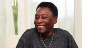 Добра новина! Изписаха Пеле от болницата в стабилно състояние