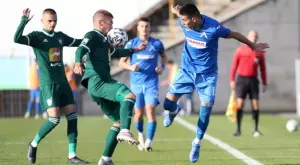 В Първа лига опитът на играчите не определя класирането