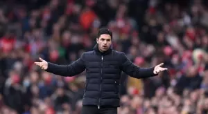 {{ otherArticle[0].article.title }}