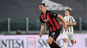 Ибрахимович с иронични викове към съдията на мача Милан - Болоня: Комплименти, комплименти