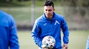 {{ otherArticle[0].article.title }}