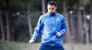 {{ otherArticle[0].article.title }}