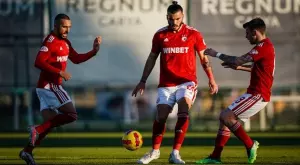 Изритан от ЦСКА се оплака от магистралите и се влюби в Румъния