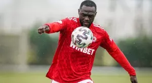 Амос Юга скандализирал съдията с въпрос дали е заложил на ЦСКА - Корона