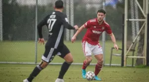 {{ otherArticle[0].article.title }}