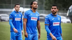 {{ otherArticle[0].article.title }}