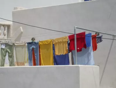 Ето за какво трябва да внимавате, когато сушите дрехите си на балкона