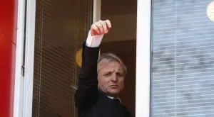 {{ otherArticle[0].article.title }}