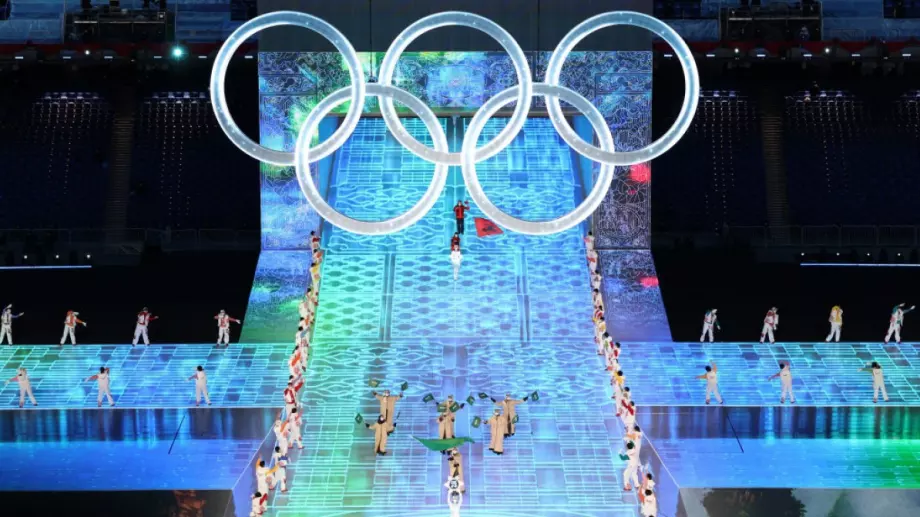 20-годишната Ева Вукадинова ще стартира с шина в олимпийския слалом в Пекин