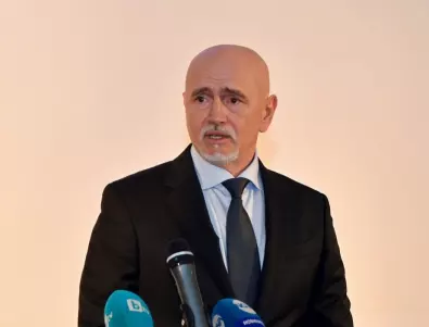 Министър Събев смята, че превозвачите не търсят диалог