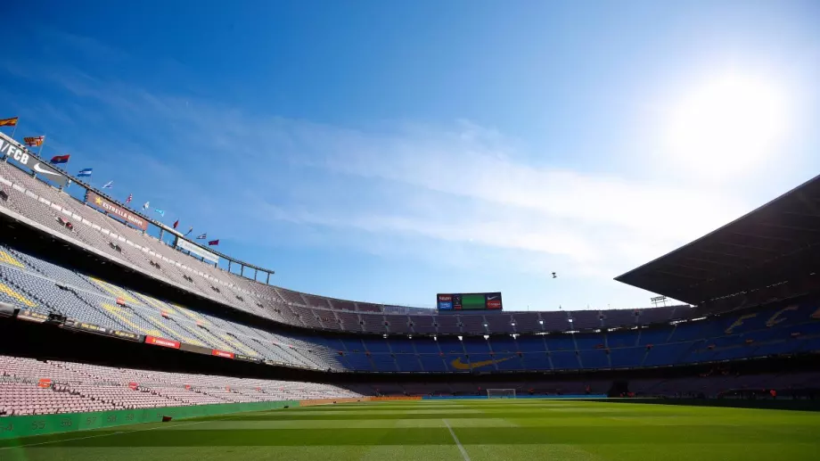Барселона временно ще домакинства извън "Камп Ноу" 