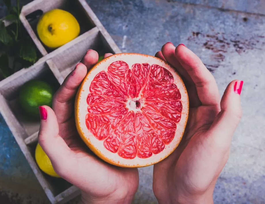 Защо да включите грейпфрут в диетата си още днес?