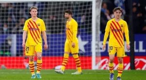 Барселона - Наполи в Лига Европа: Как УЕФА получи солиден и случаен довод за алчната си глупост?