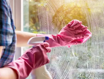 Мързеливите домакини всяка есен чистят прозорците така, за да останат чисти цяла зима