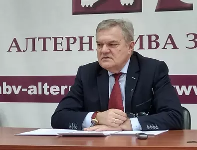Румен Петков: Смисленият разговор е между Русия и Украйна, посредниците вредят