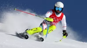 Фантастичен Алберт Попов с рекорд в кариерата си за край на зимния сезон, 16 стотни го лишиха от почетната стълбичка