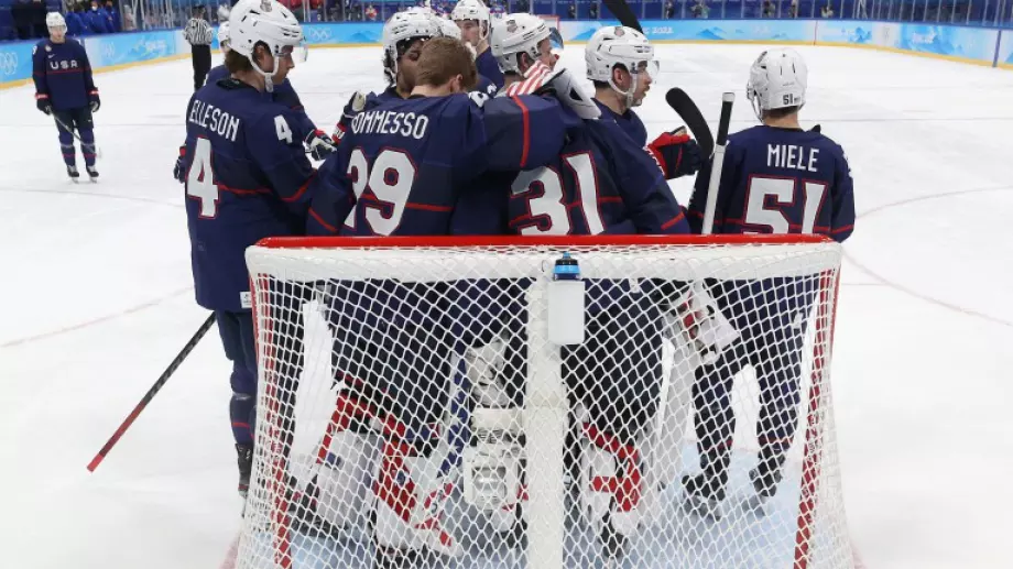 Драма с дузпи в хокея - Словакия удари "шамар" на САЩ на Зимната олимпиада в Пекин