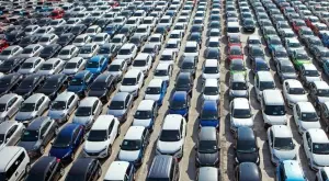 Франция отхвърля германския натиск за промяна на правилата за автомобили, отделящи вредни емисии