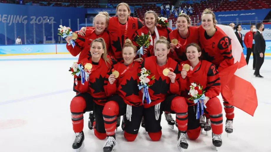 Мач с 5 гола и само един победител: Канада надви САЩ на финала в женския хокей в Пекин 