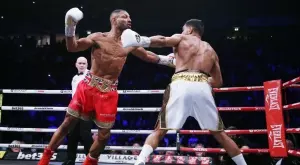 {{ otherArticle[0].article.title }}