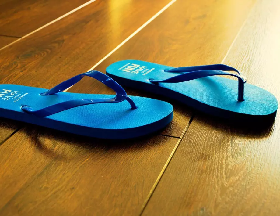 Ортопед назова най-опасните летни обувки