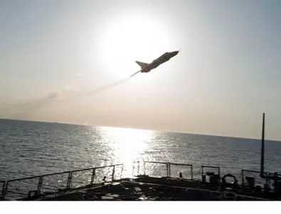 Военно учение: Руски кораби търсиха подводници в Средиземно море  