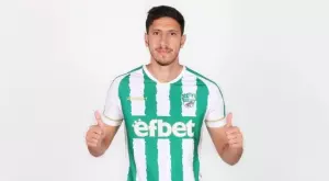 {{ otherArticle[0].article.title }}