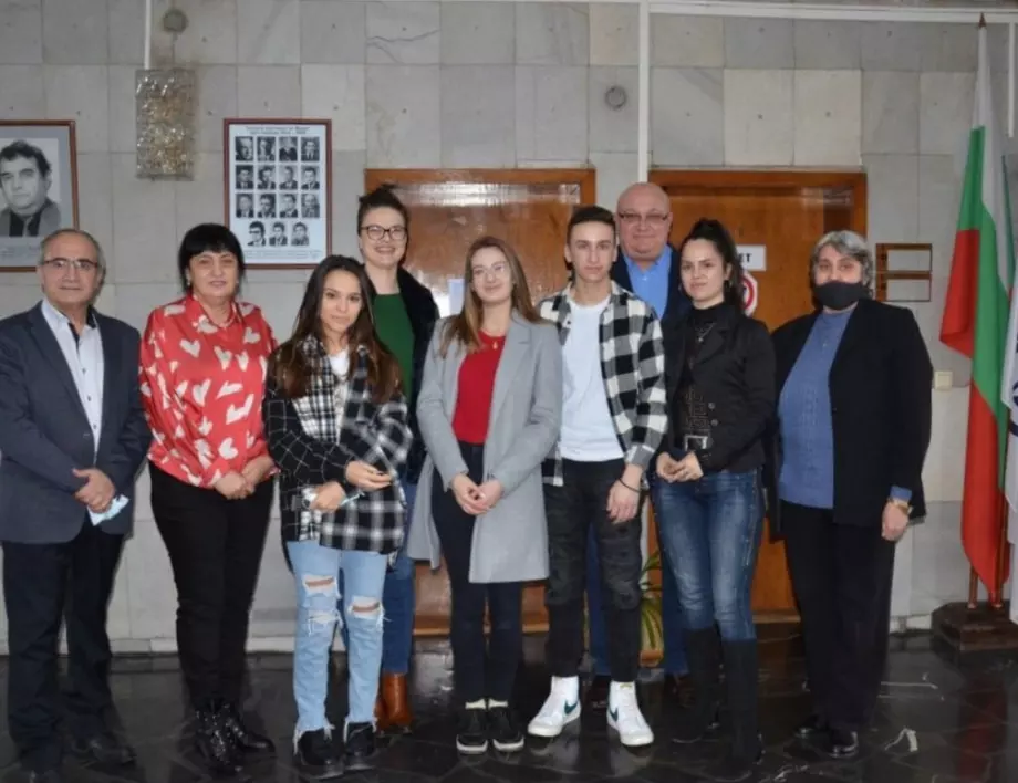 Община Видин подкрепя участието на ученици в Националния конкурс „Млад иноватор“