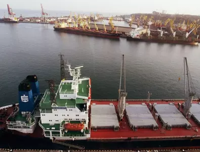 Украинските пристанища преминават под засилена охрана  