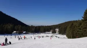 Ски празник на Мальовица по случай Баба Марта