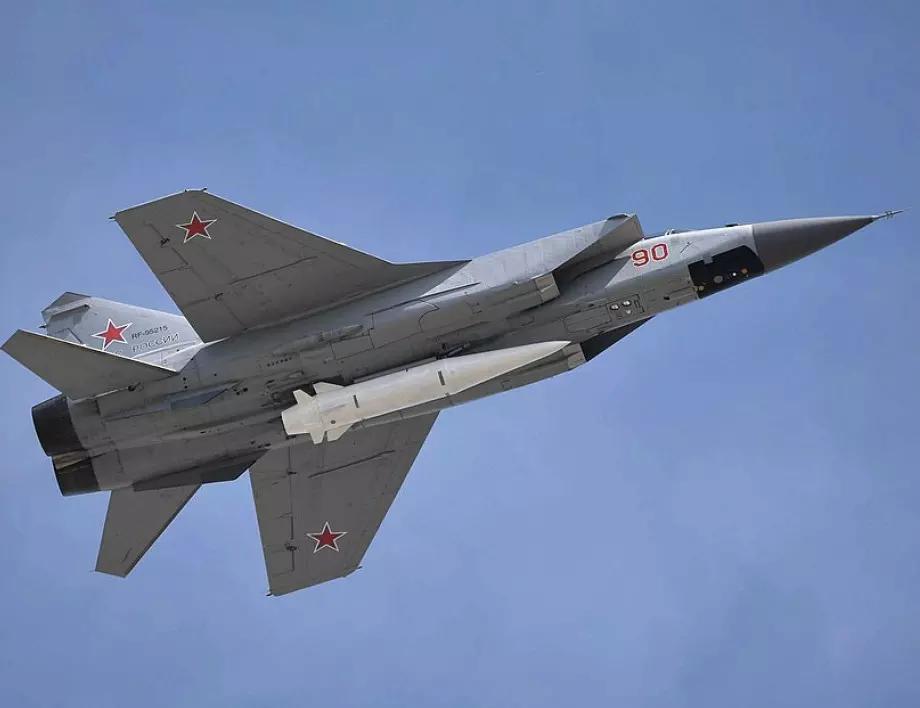 В Беларус се запали изтребителят МиГ-31К, който обстрелваше Украйна с "Кинжал"-и (СНИМКА)