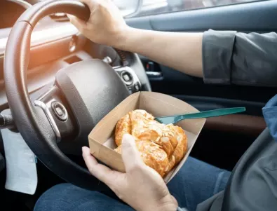Ето защо НЕ трябва да оставяте храна в колата си: