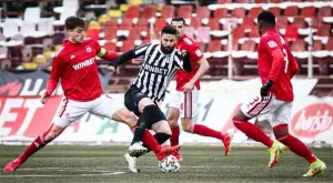 {{ otherArticle[0].article.title }}