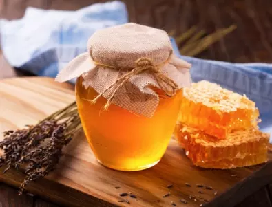 Добър ли е медът за кашлица?