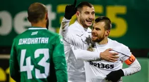 {{ otherArticle[0].article.title }}